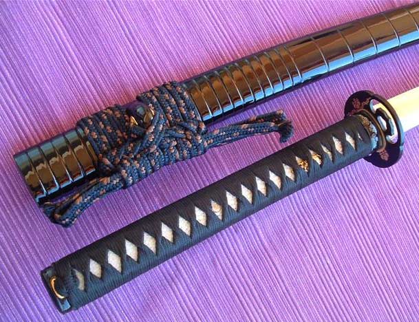The Saya of the katana - www.katanas-samurai.com