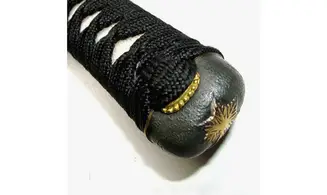 Black damask tanto
