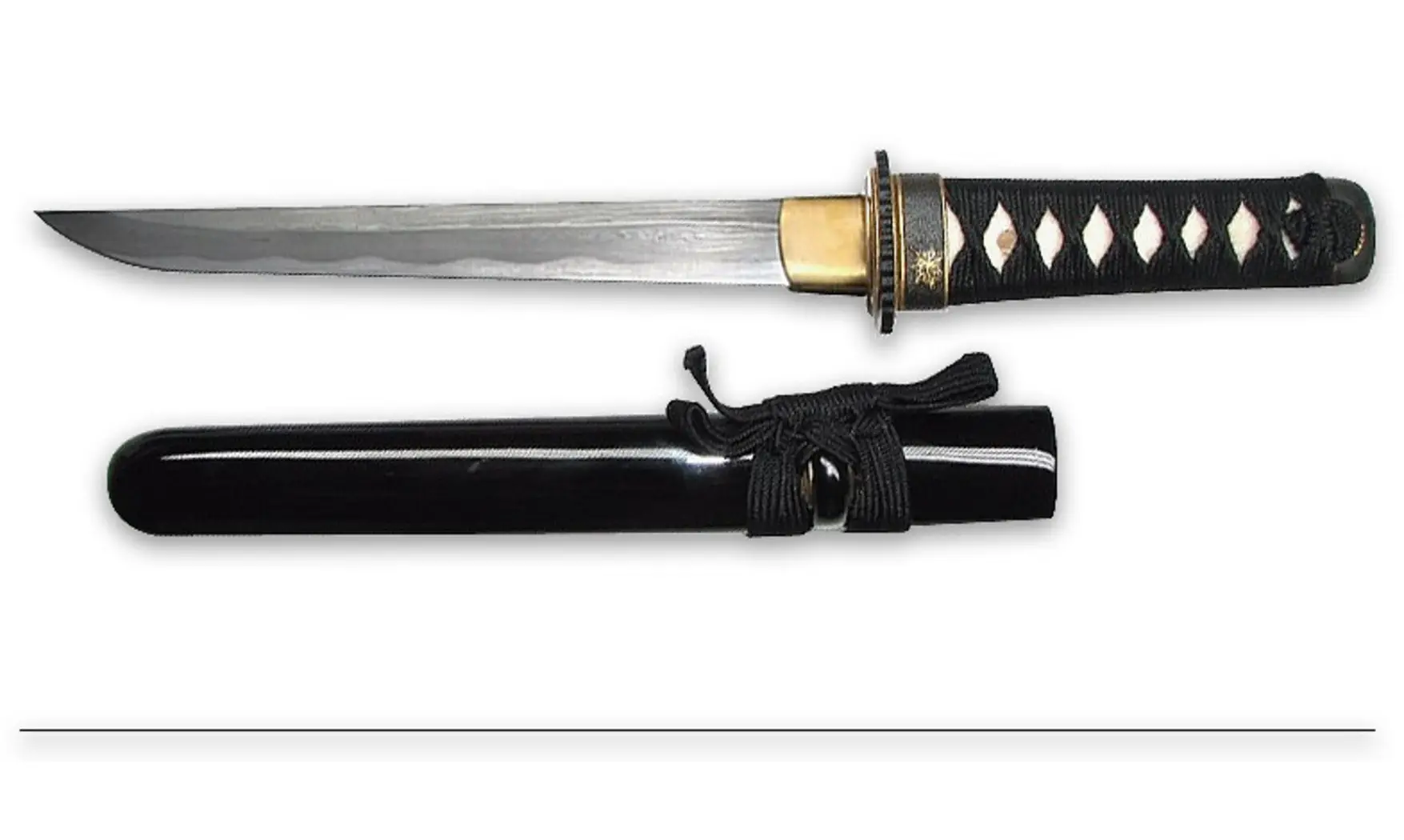 Black damask tanto