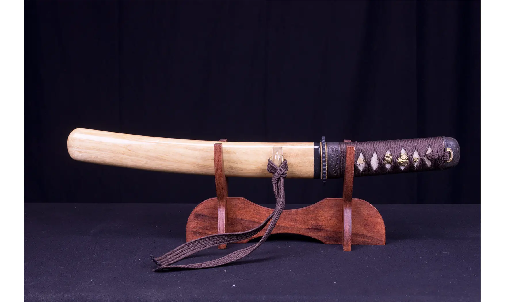 Tanto Natural wood