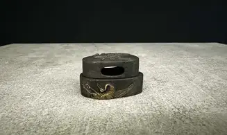 Fuchi-Kashira crane