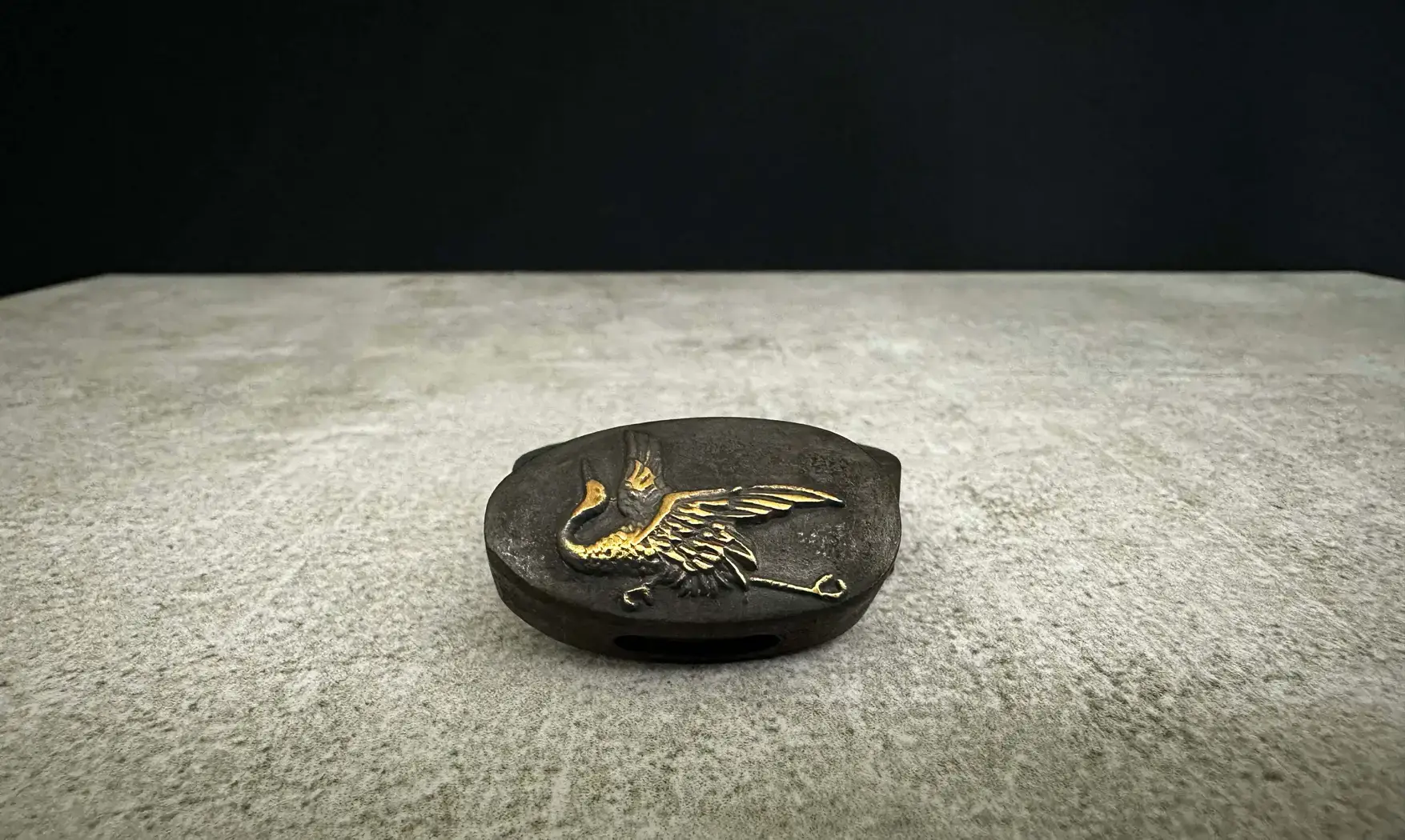 Fuchi-Kashira crane